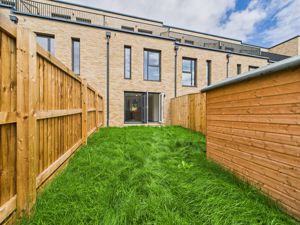 Photo 22- click for photo gallery